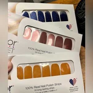 Color Street nail polish strips